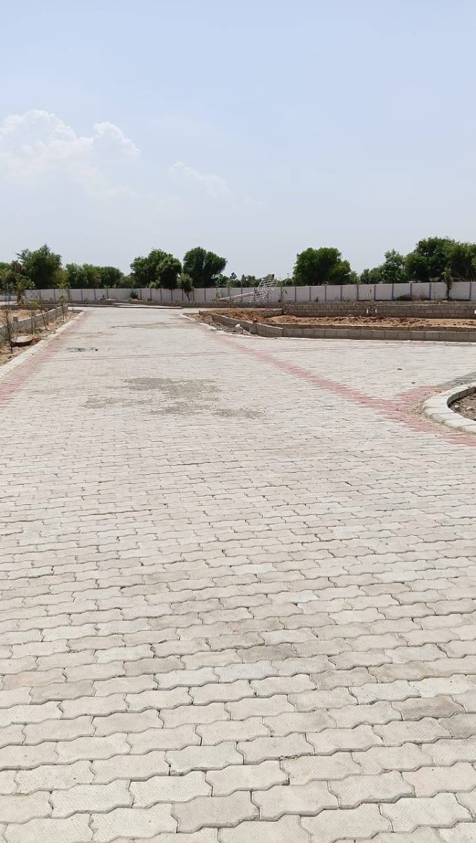 Fully developed gated township near Mahindra sez